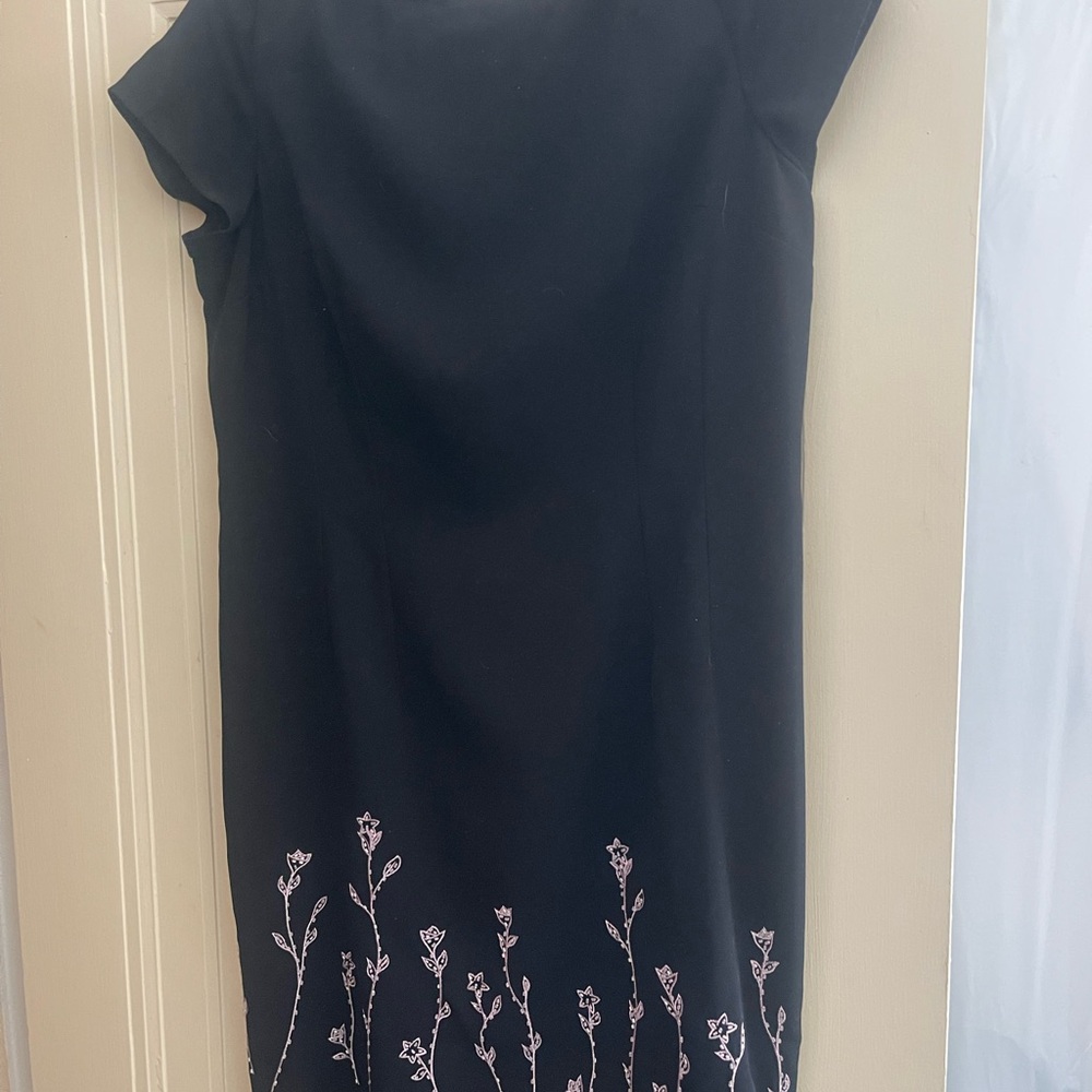 Elegant Black Dress with Pink Embroidery